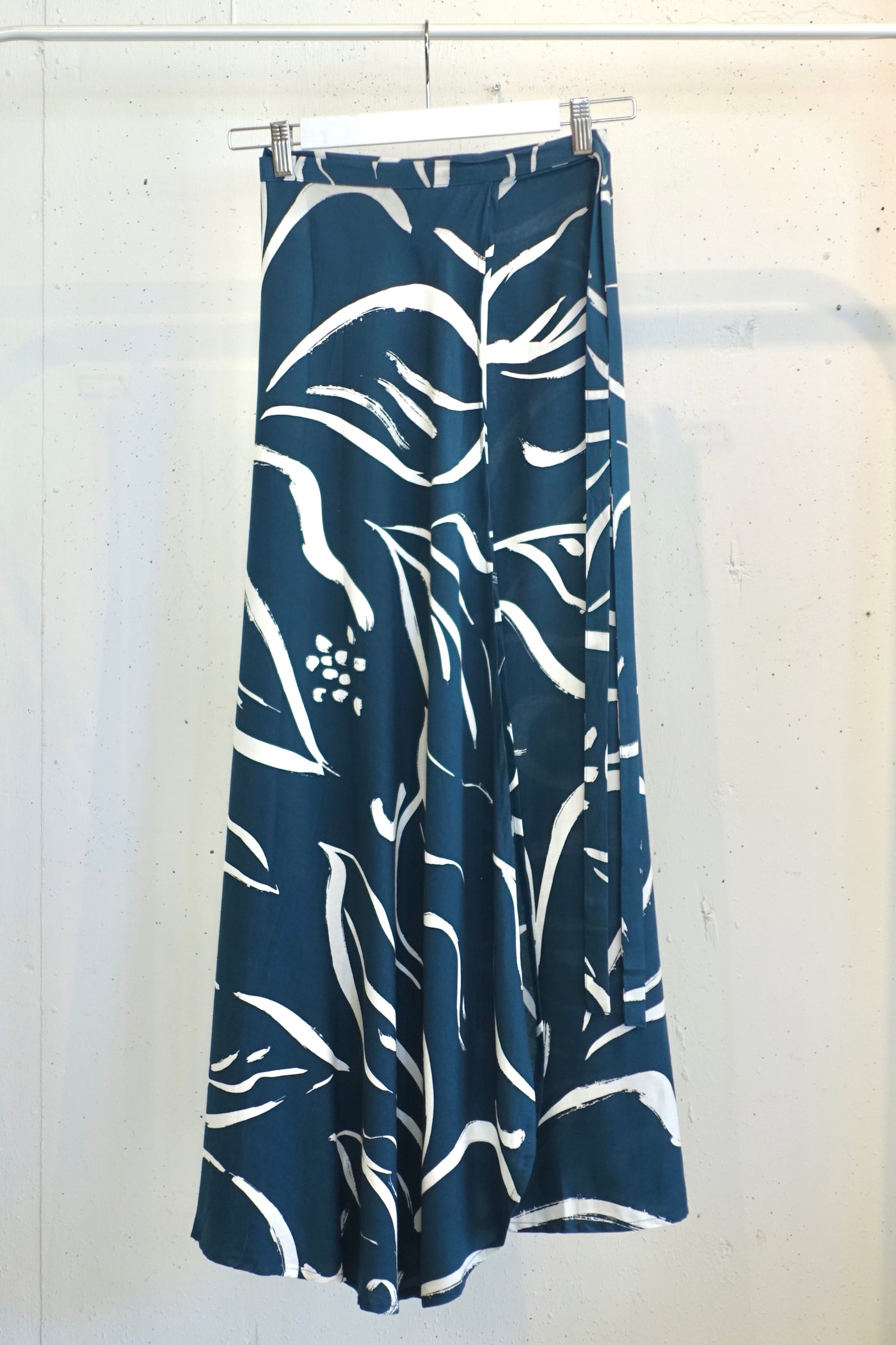 New El sol Wrap skirt