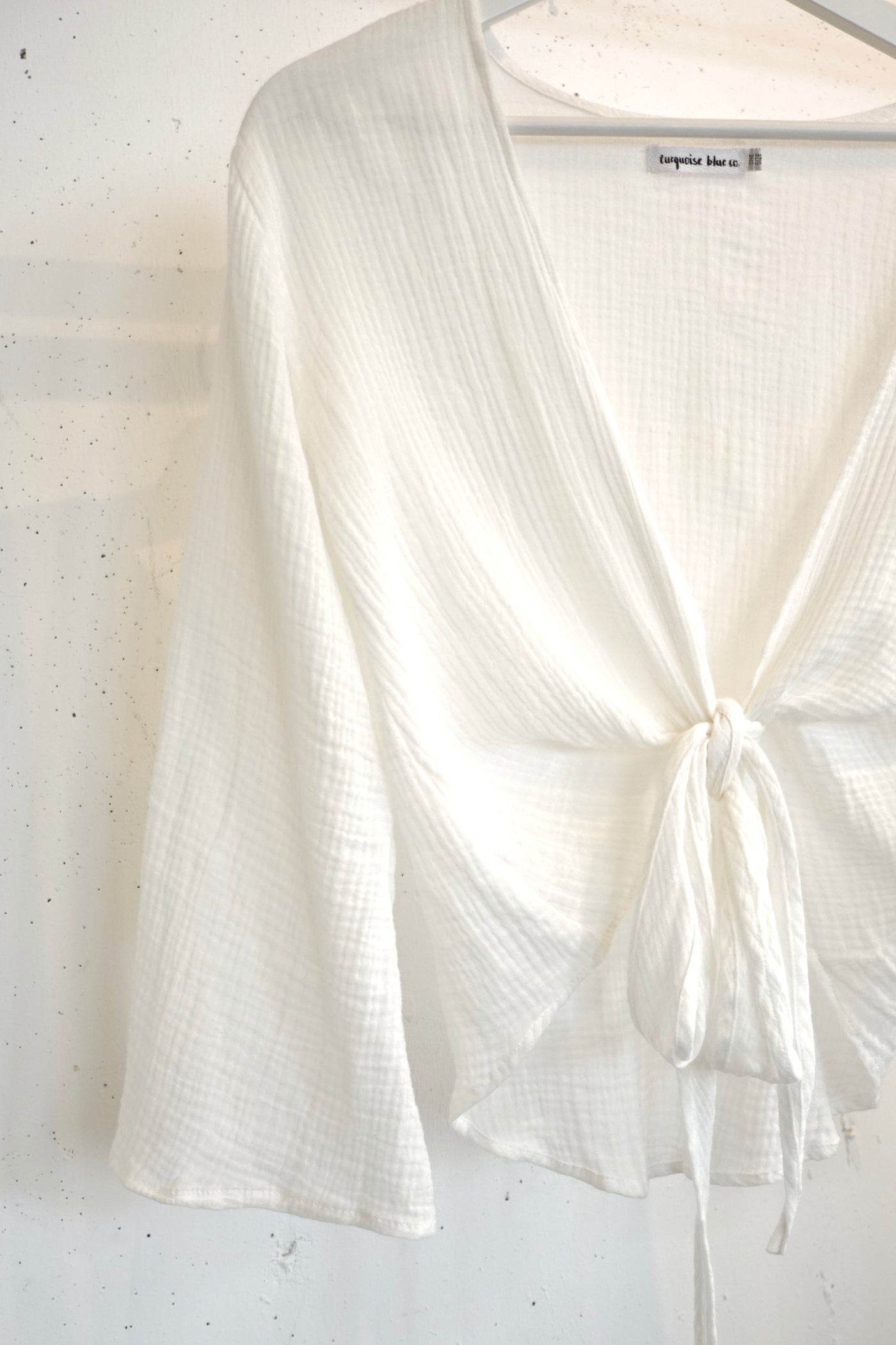 Libre Âme - linen tie tops