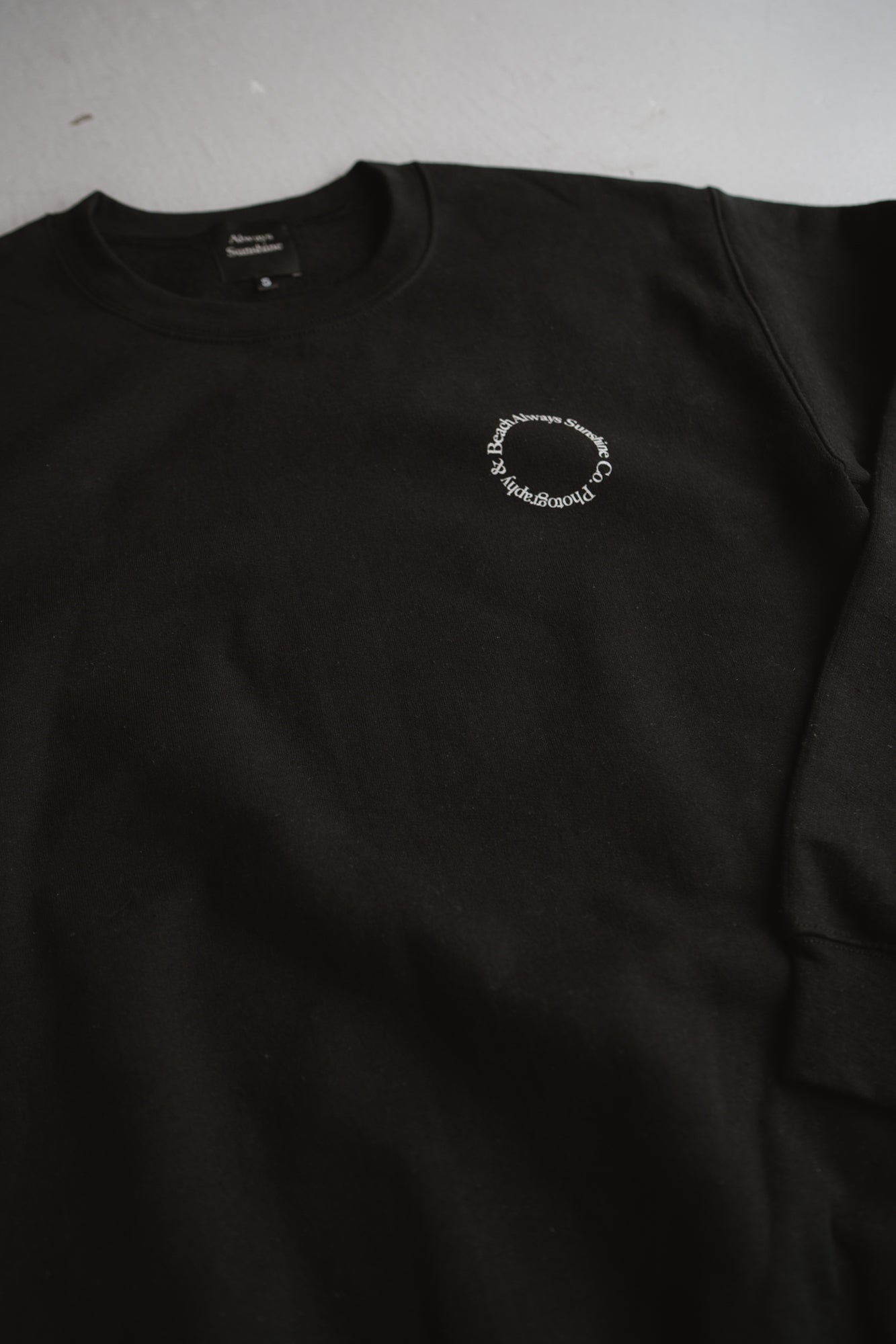 Circle Logo Sweat Shirt