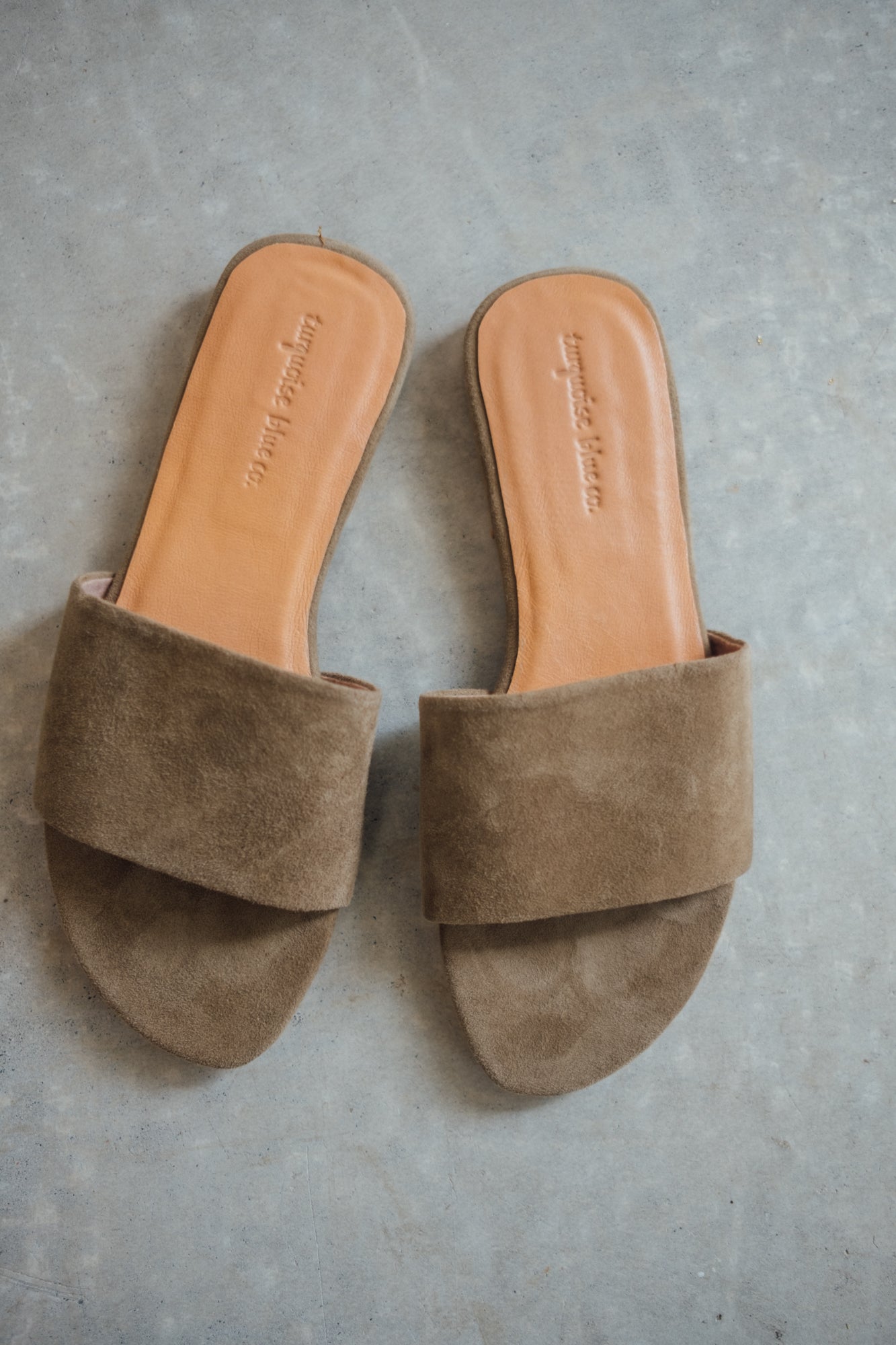 Sample Sale Sandals 15