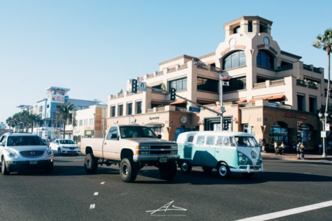 The Huntington Beach Traffic / Huntington, California