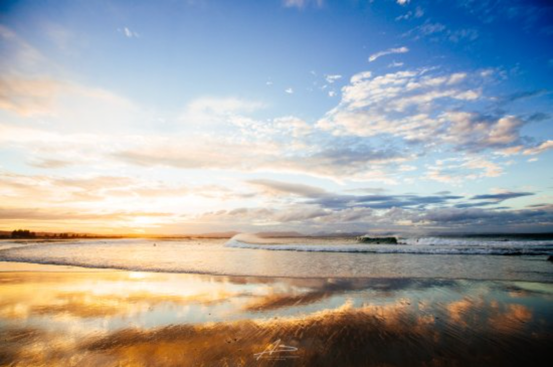 The Pass Sunset / Byron Bay, New South Wales, Australia 