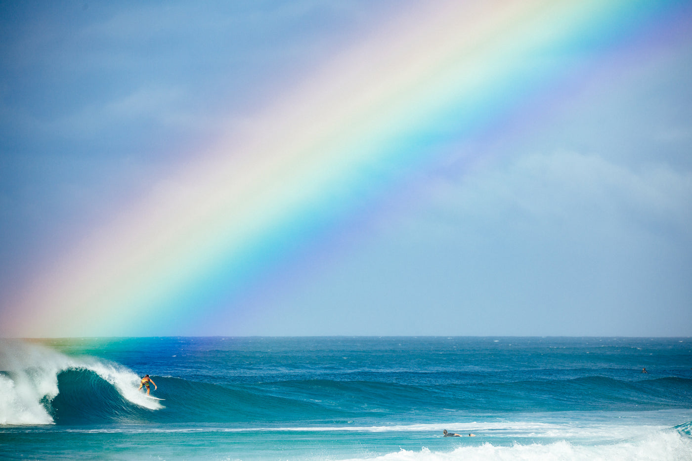 Surf The Rainbow / North Shore, Oahu, Hawaii